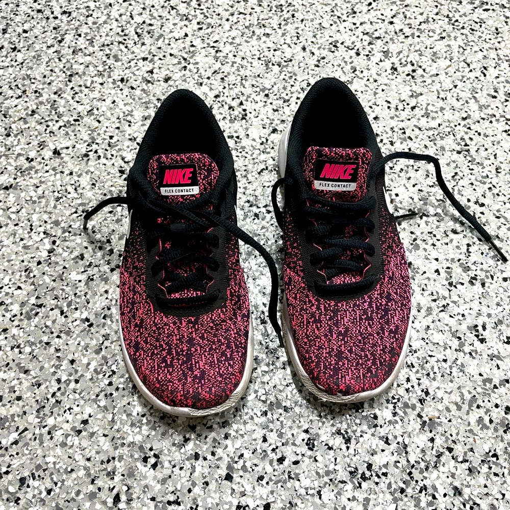 Nike Flex Contact